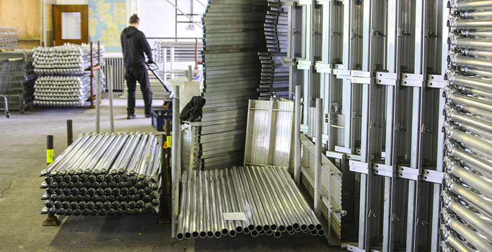 Aluminium tubular component stock